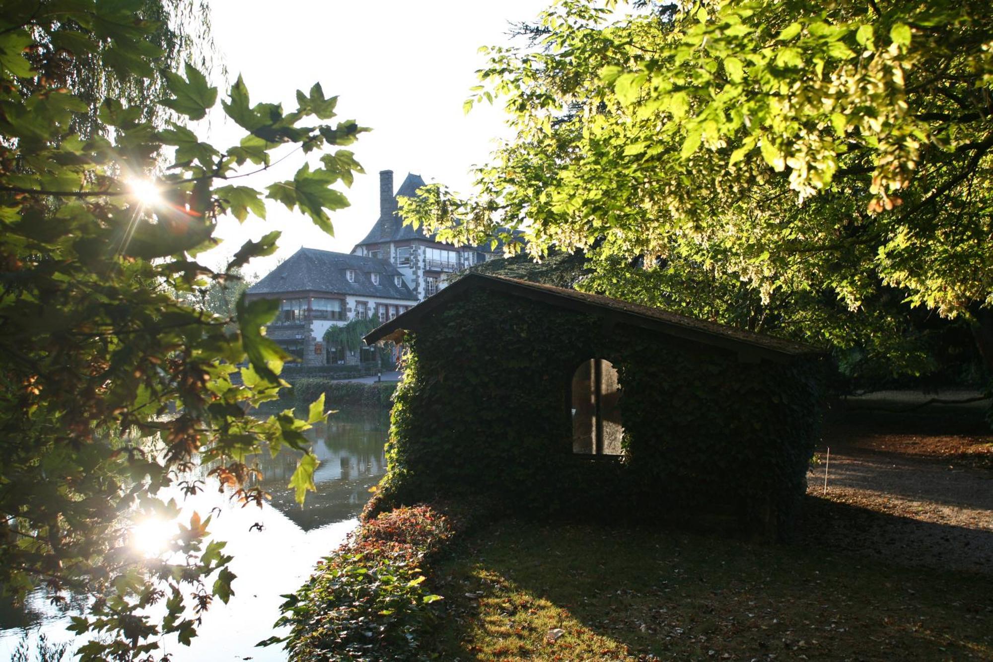 Hotel Logis Ar Milin Châteaubourg Exteriér fotografie