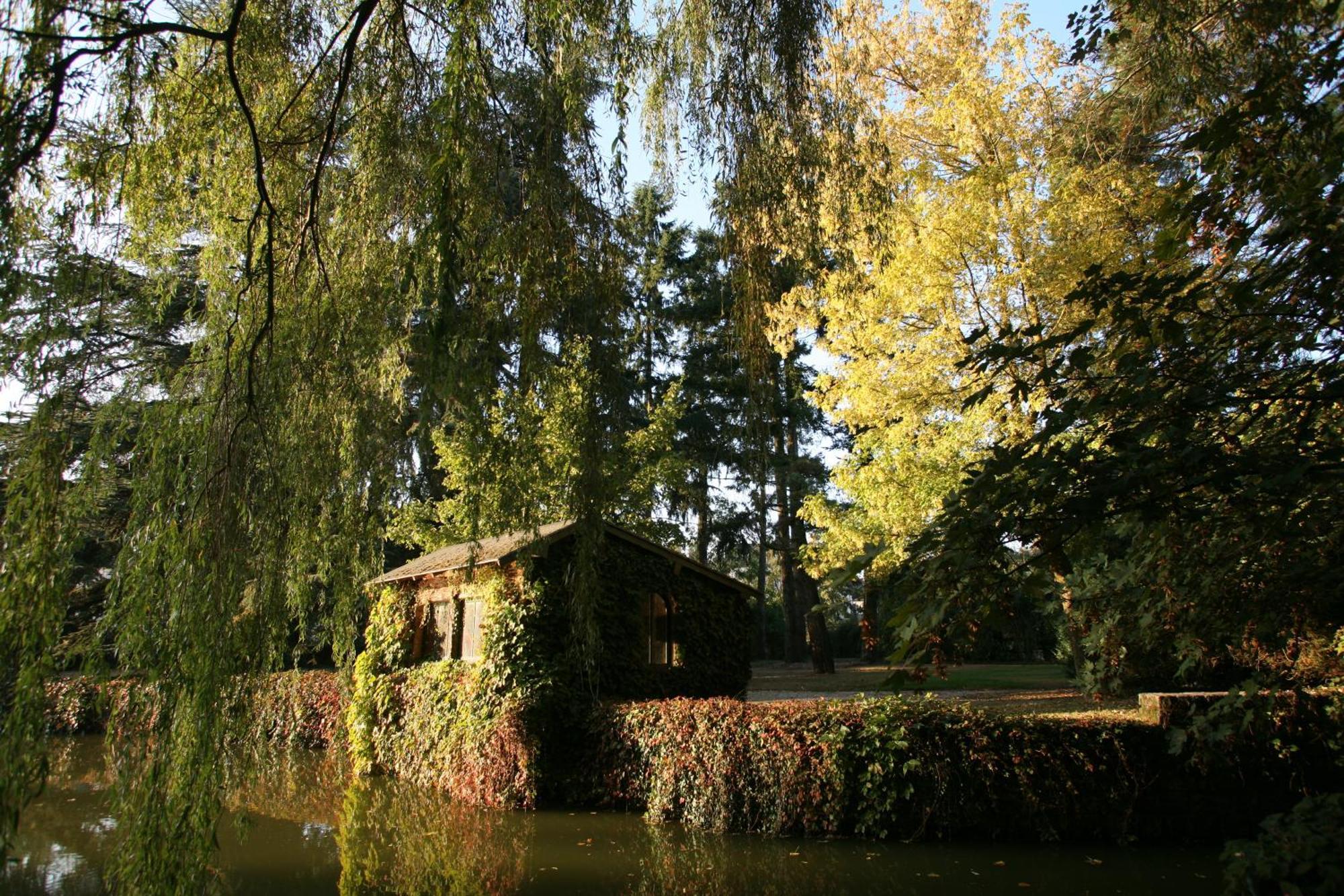 Hotel Logis Ar Milin Châteaubourg Exteriér fotografie