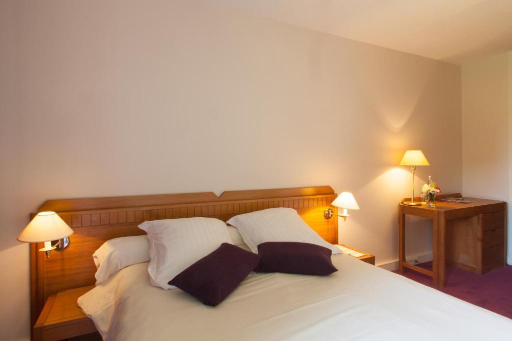 Hotel Logis Ar Milin Châteaubourg Pokoj fotografie